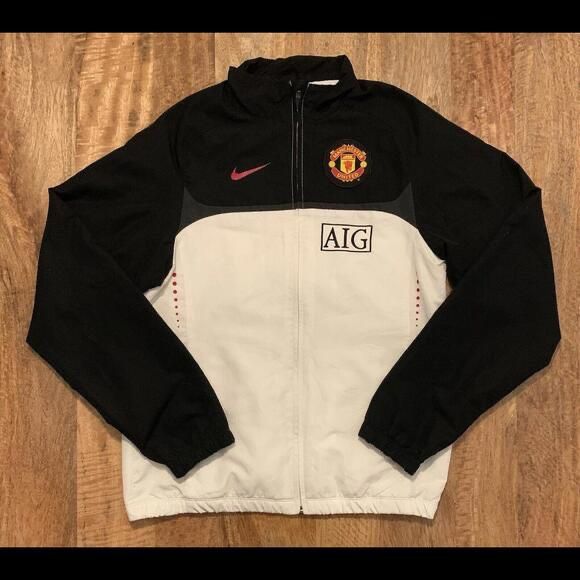 Manchester United Zipper in Black and White