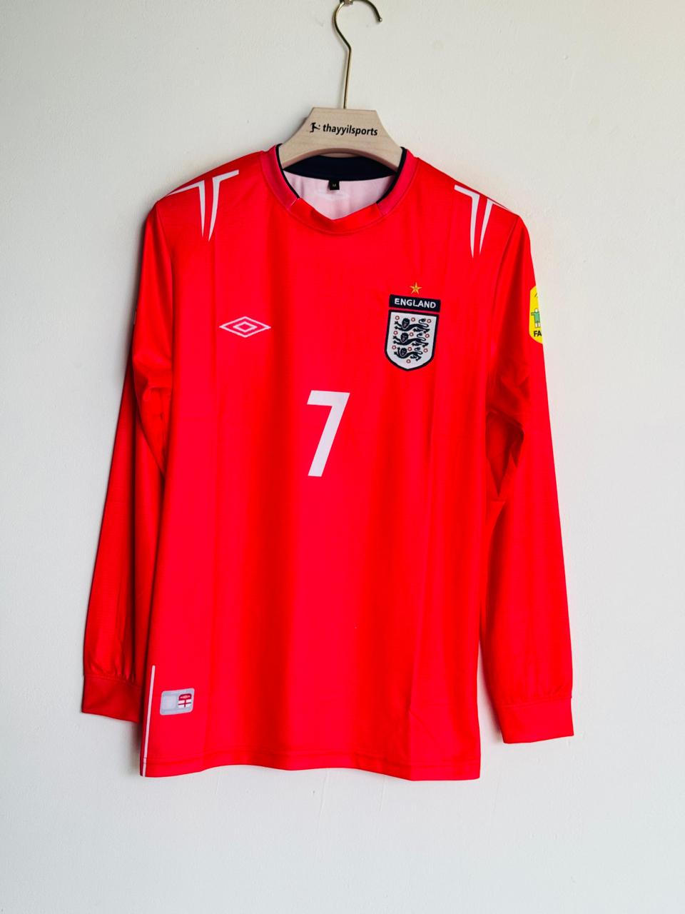 Umbro 2004-06 England Away Long Sleeves Jersey